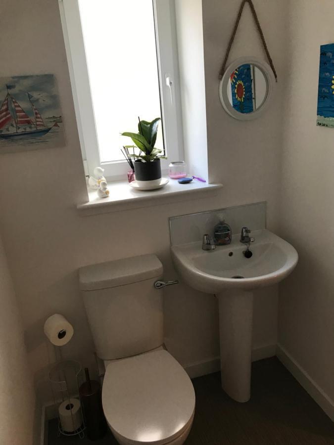 Modern And Bright Home In Quiet And Central Area Inverness Exteriör bild